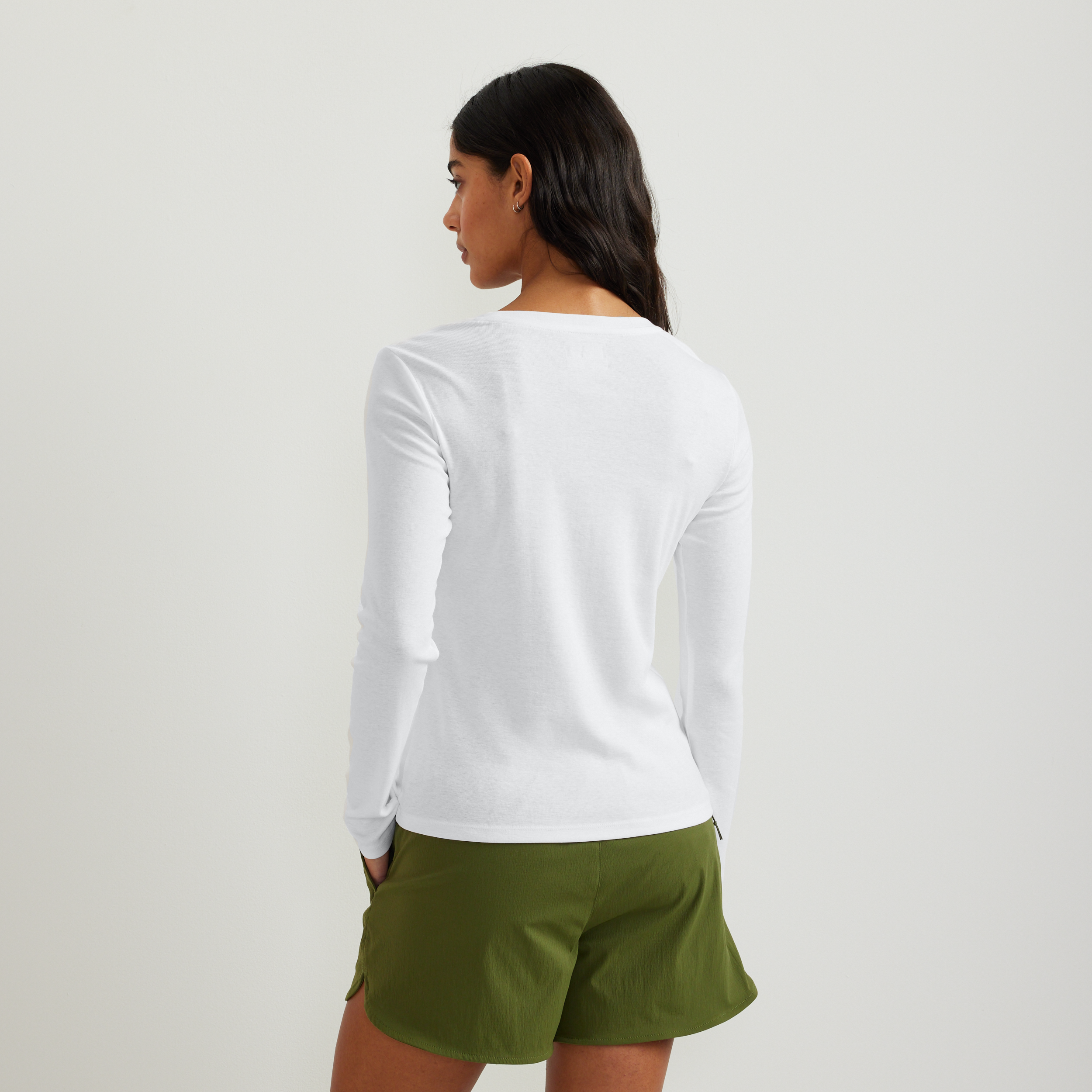 Women's Everyday Long-Sleeve Crewneck T-Shirt - Image 18