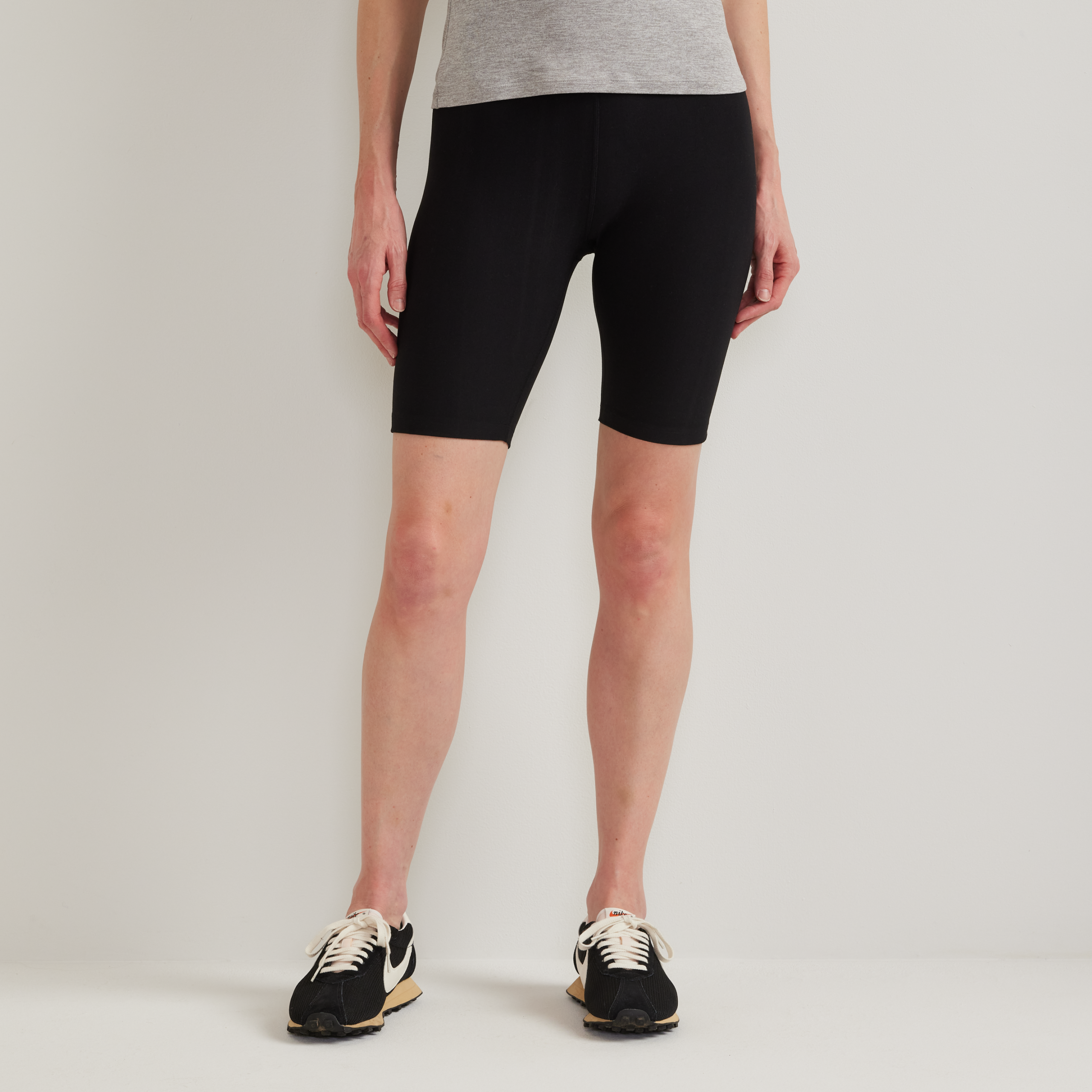 Women's Train Ascent Bike Shorts - Image 5