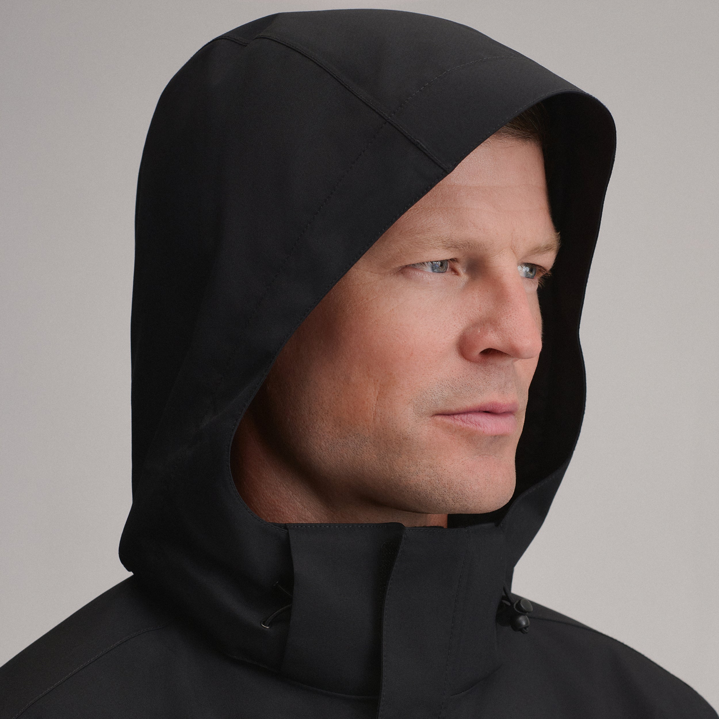 Men's Mainstay Insulated Waterproof Hooded Trench Coat - Image 4