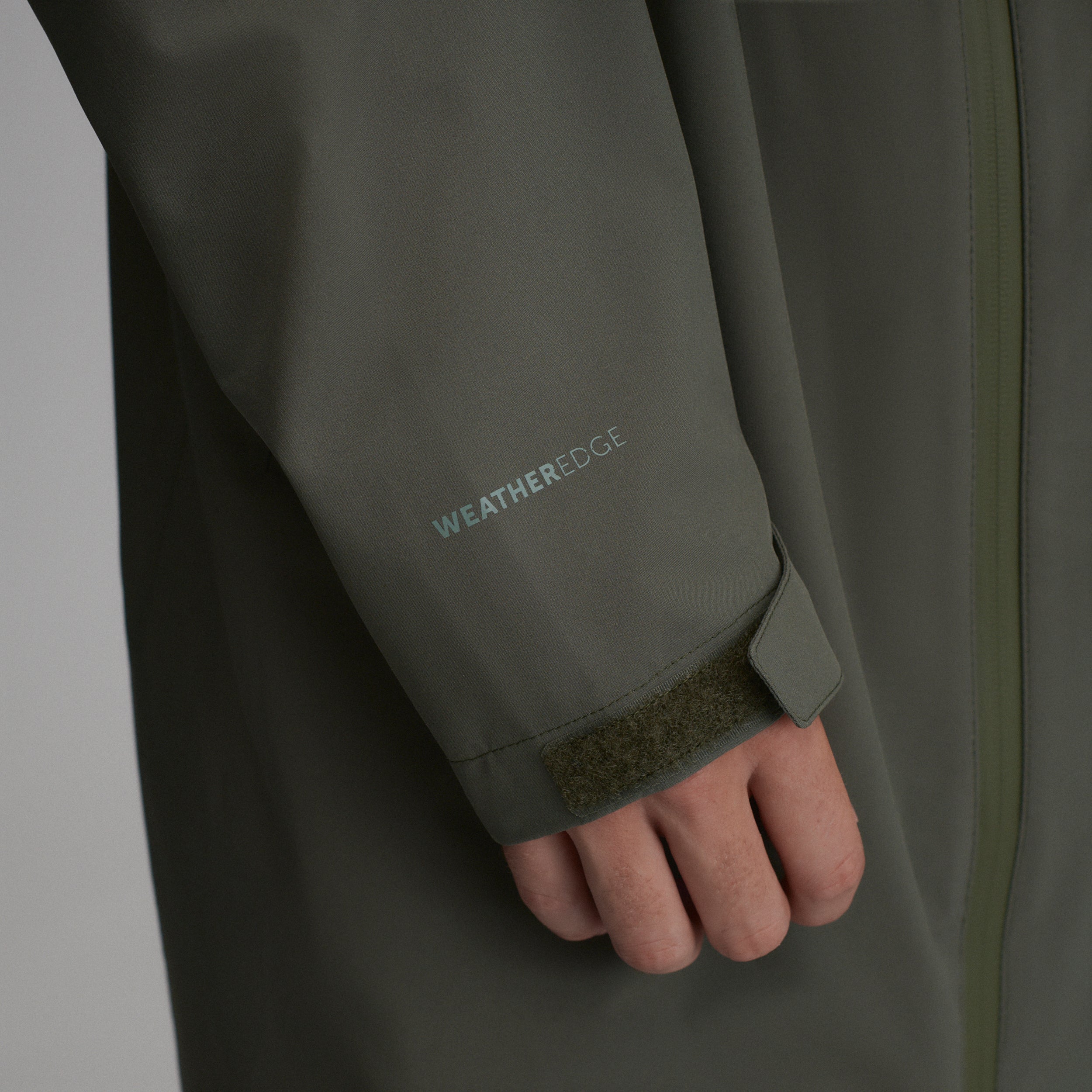 Men's Oscillate 3L Trench - Image 16