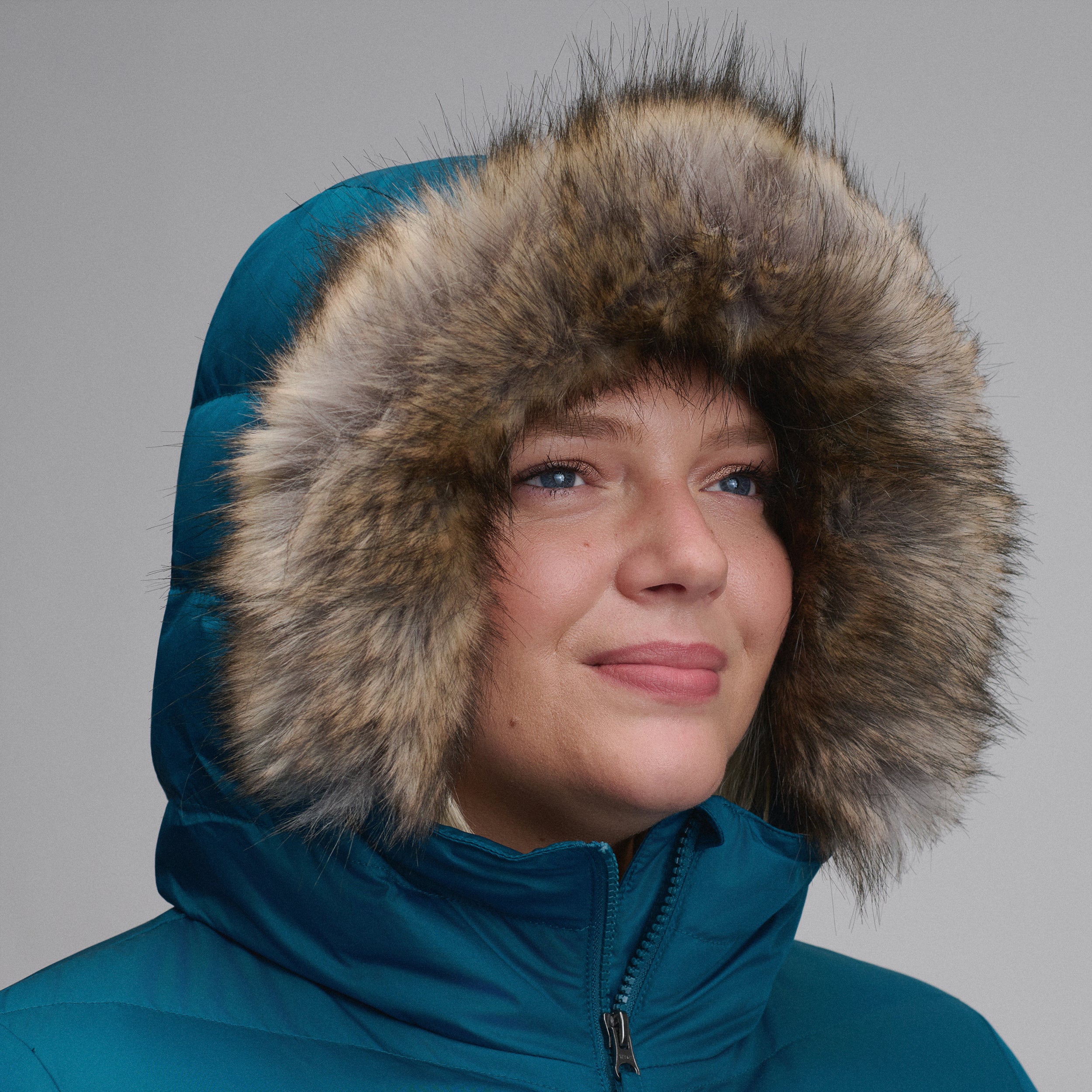 Women's Classic Down Duffle Jacket - Image 24