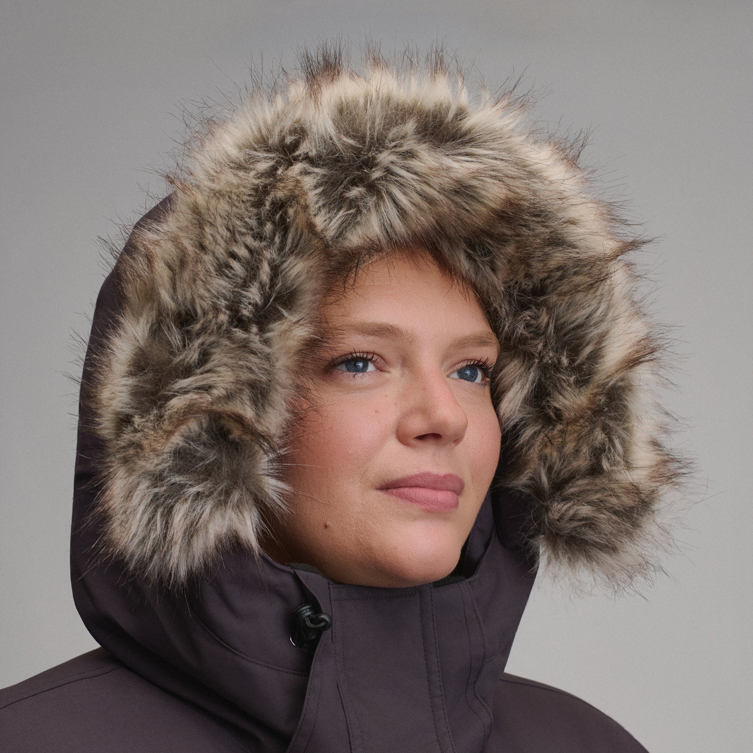 Women's Parka Superior Down - Image 19