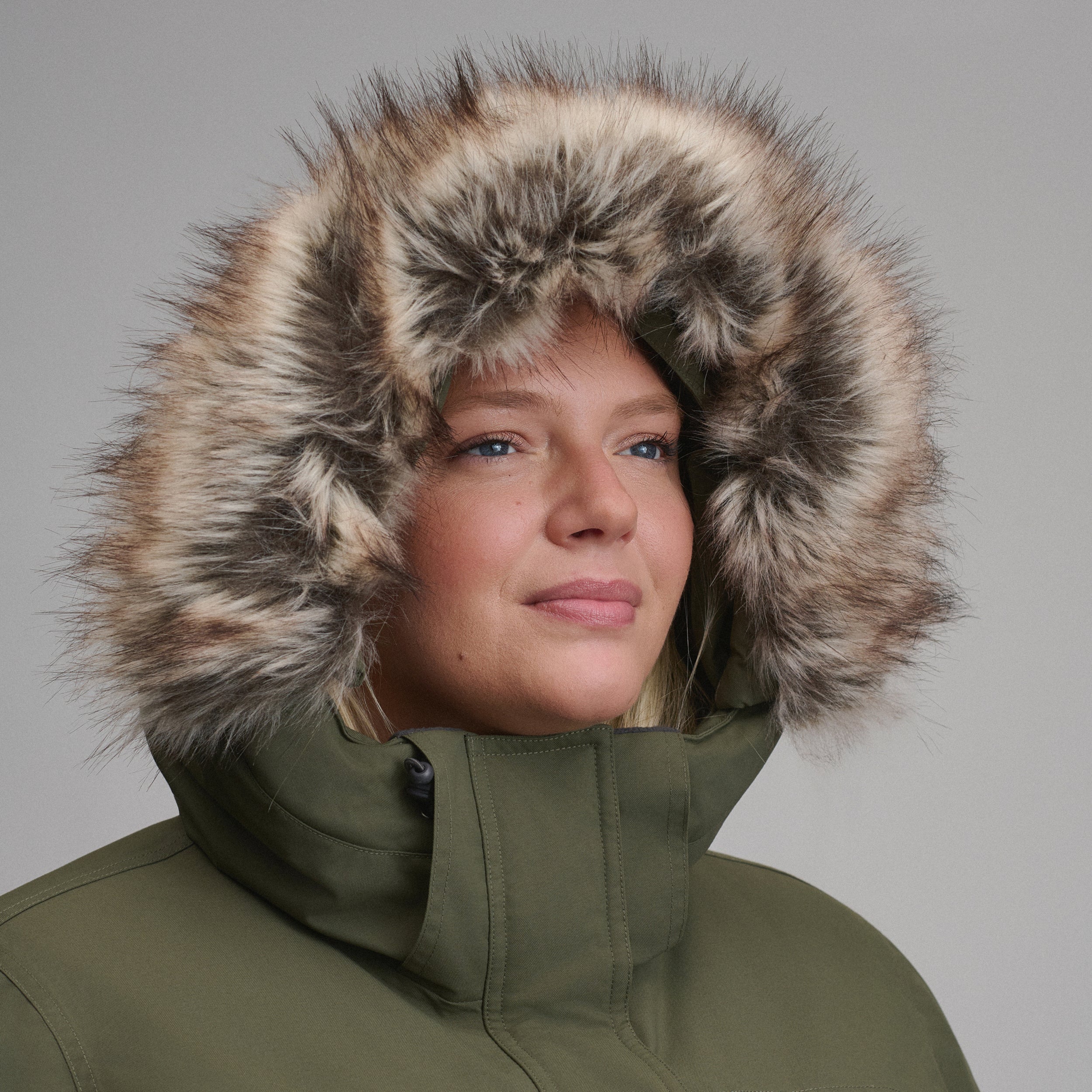 Women's Parka Superior Down - Image 29