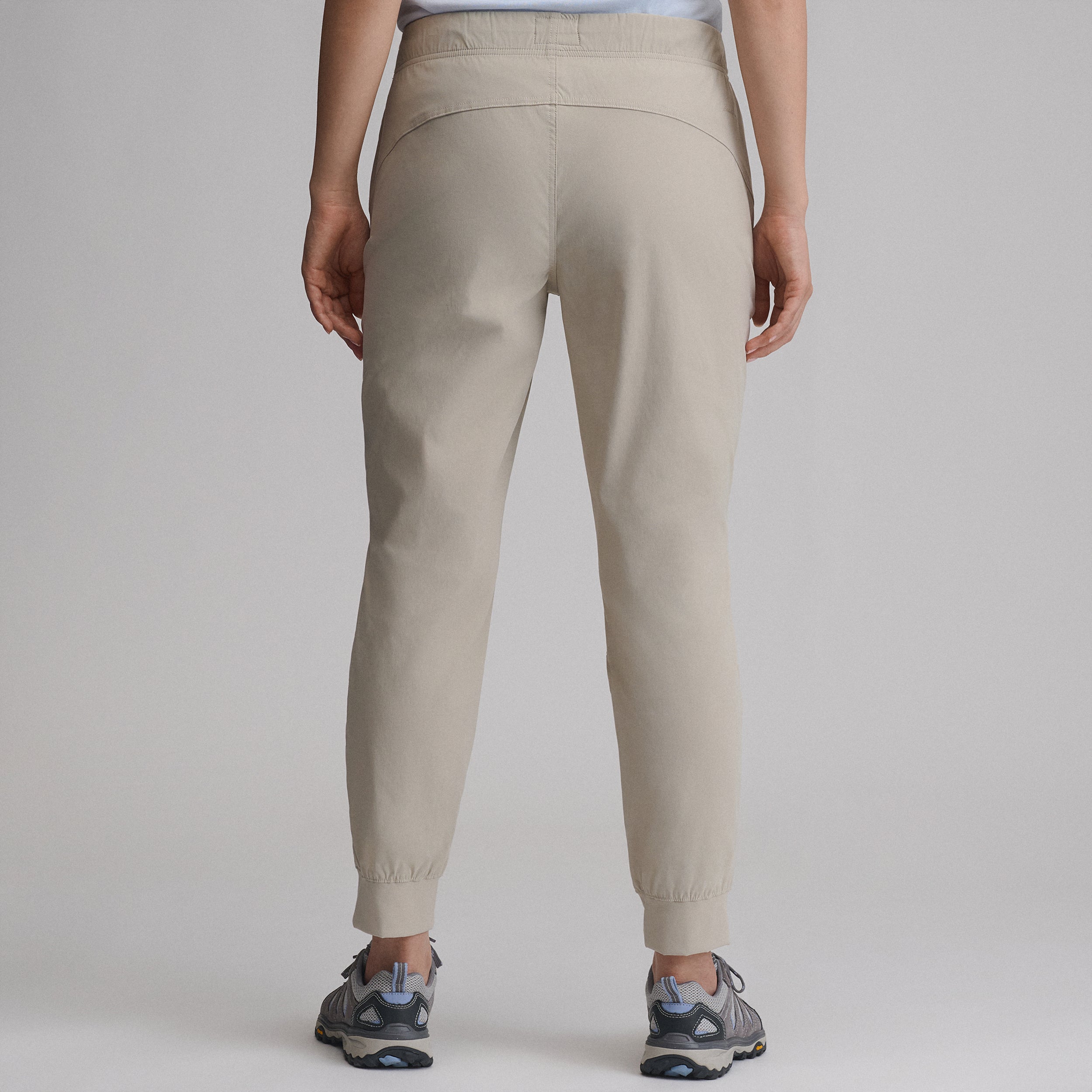 Women's Rainier Pull-On Classic Fit Joggers - Image 2