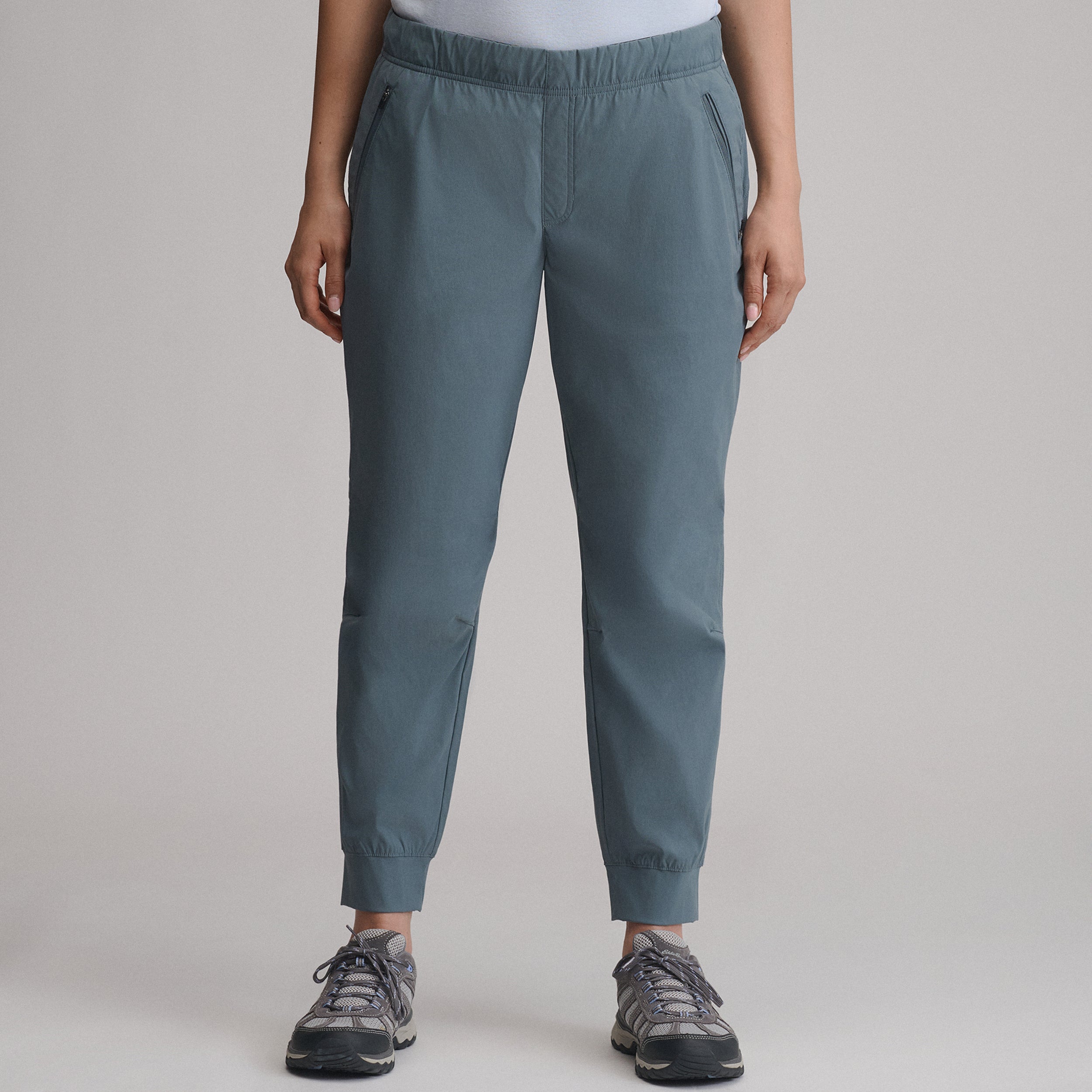Women's Rainier Pull-On Classic Fit Joggers - Image 15