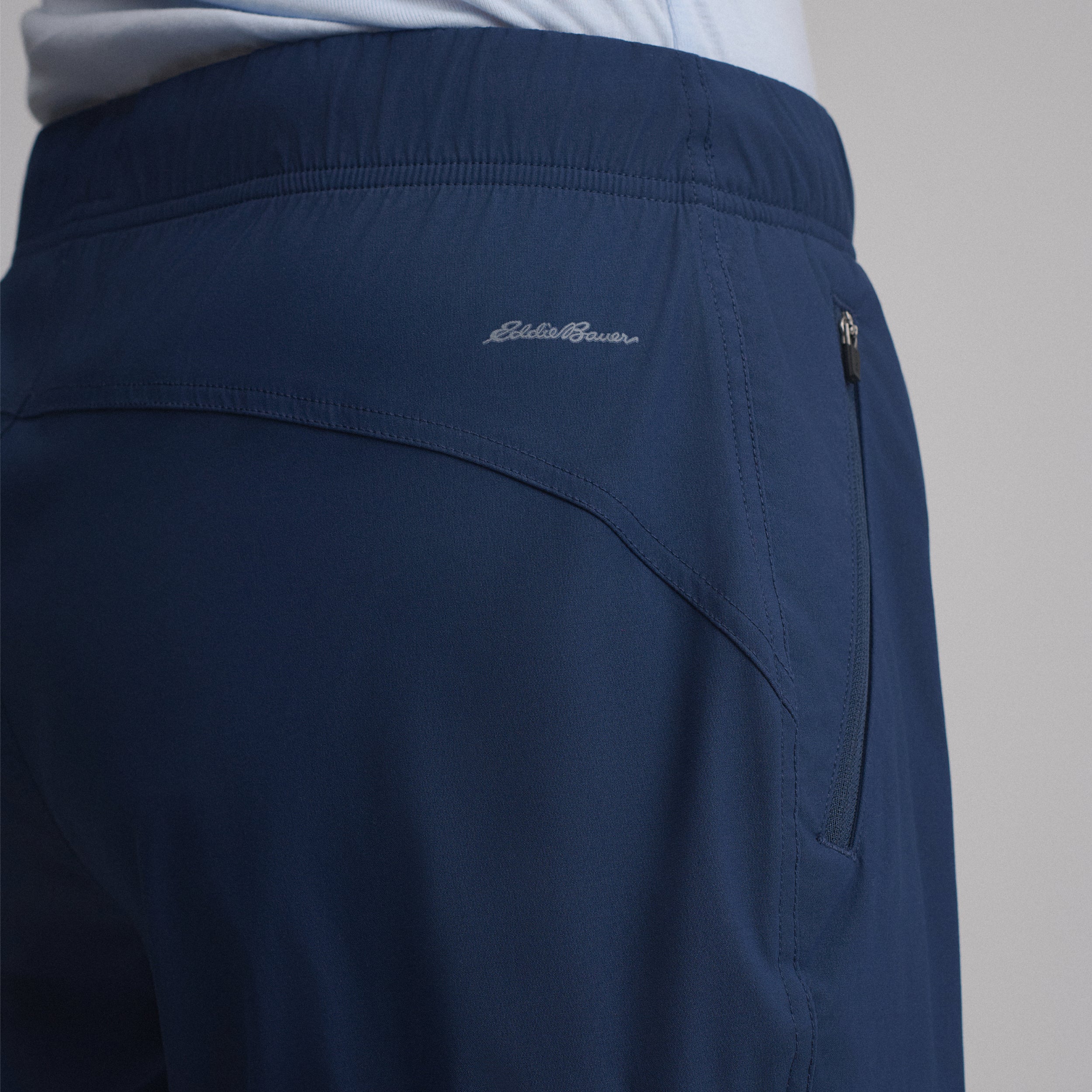 Women's Rainier Pull-On Classic Fit Joggers - Image 22