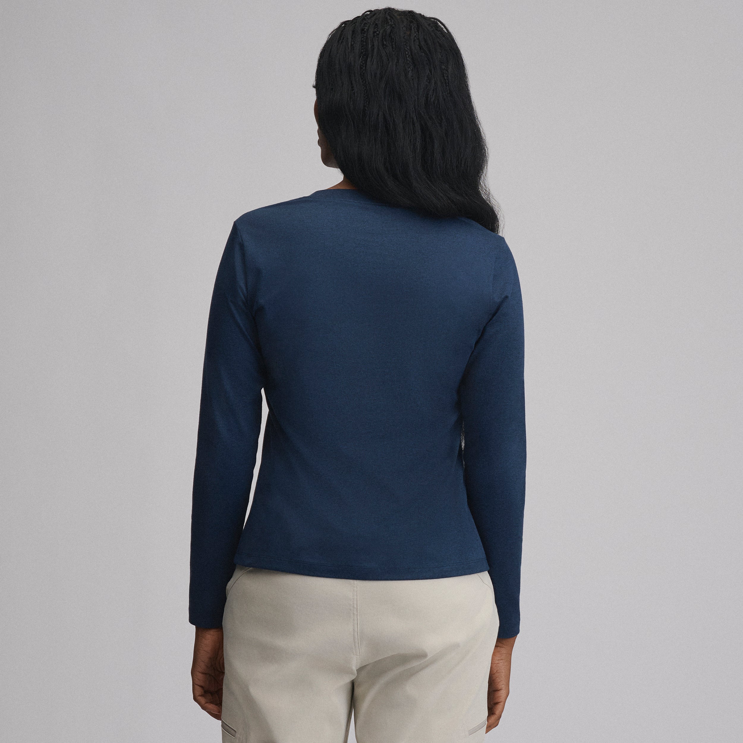 Women's Train Ascent Long-Sleeve Crew - Image 2
