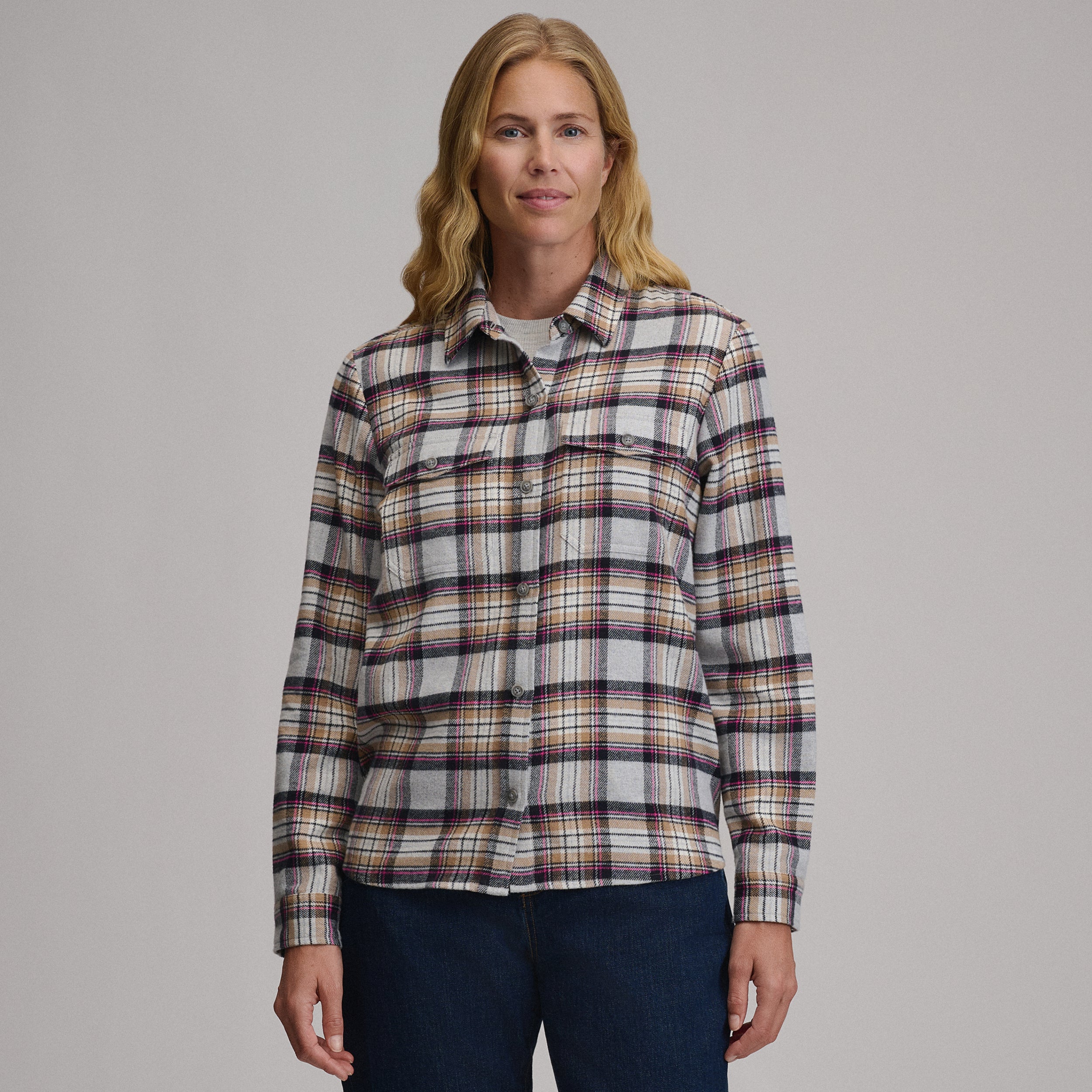 Women's Long-Sleeve Heritage Soft Classic Flannel Shirt - Image 9