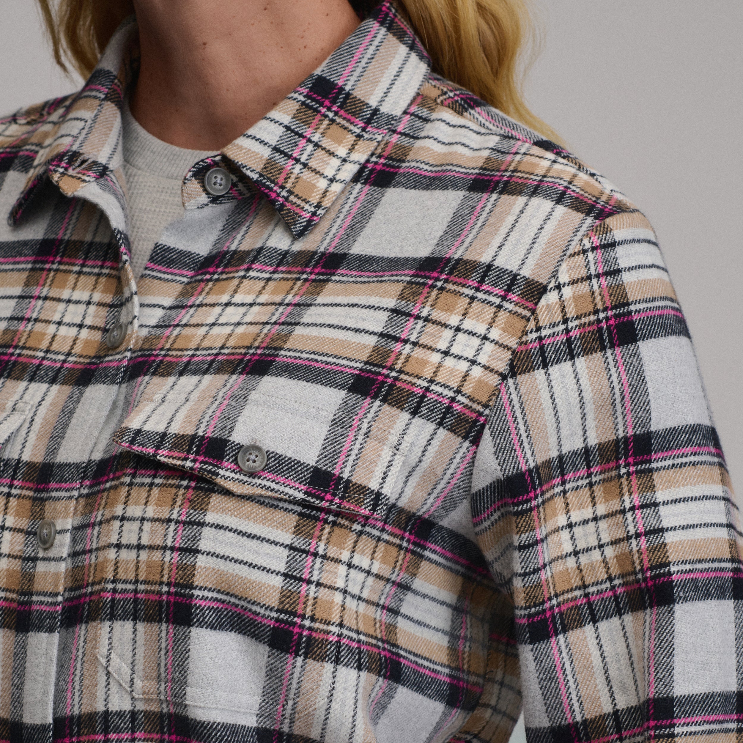 Women's Long-Sleeve Heritage Soft Classic Flannel Shirt - Image 11