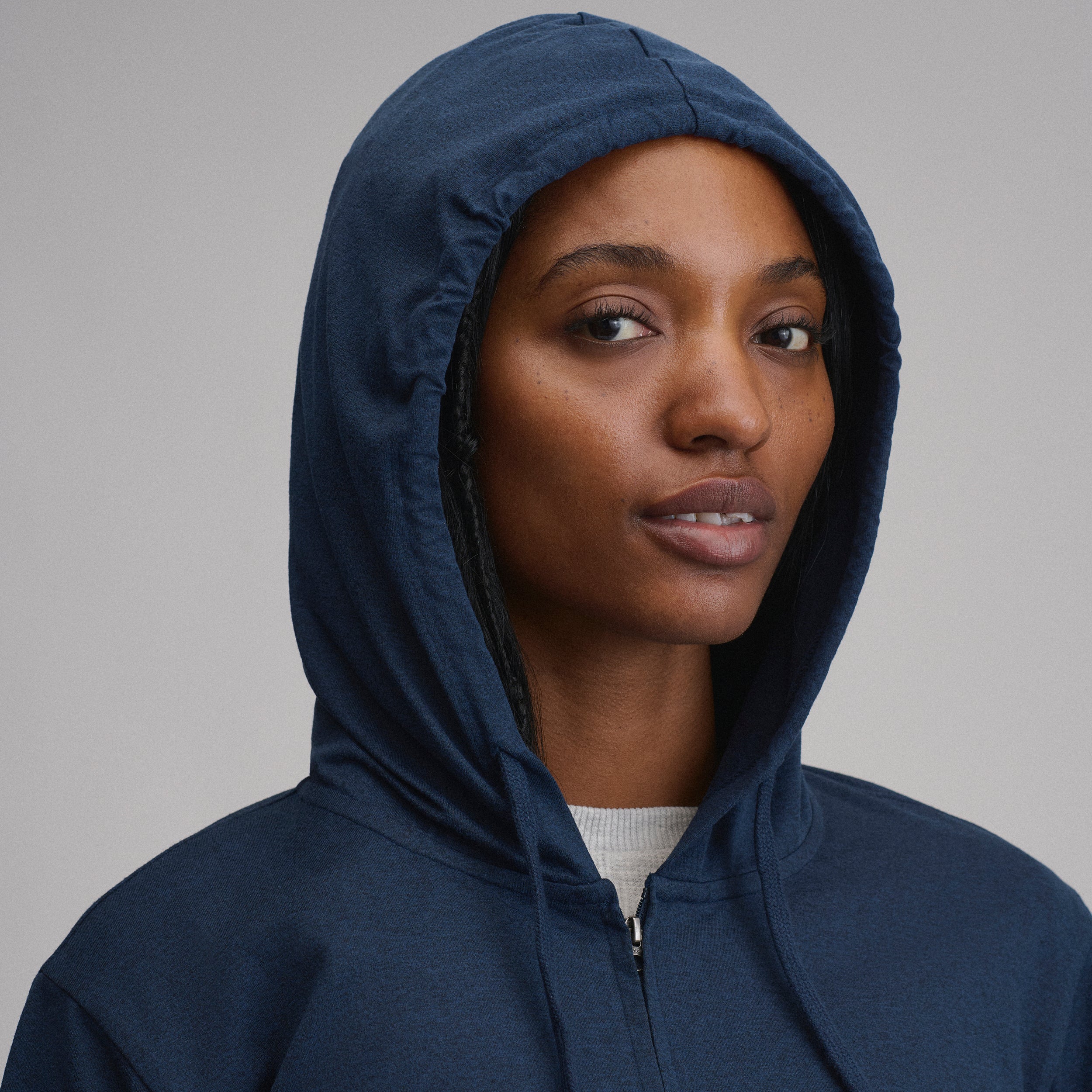 Women's Long-Sleeve Train Ascent Full-Zip Hood Pullover - Image 9