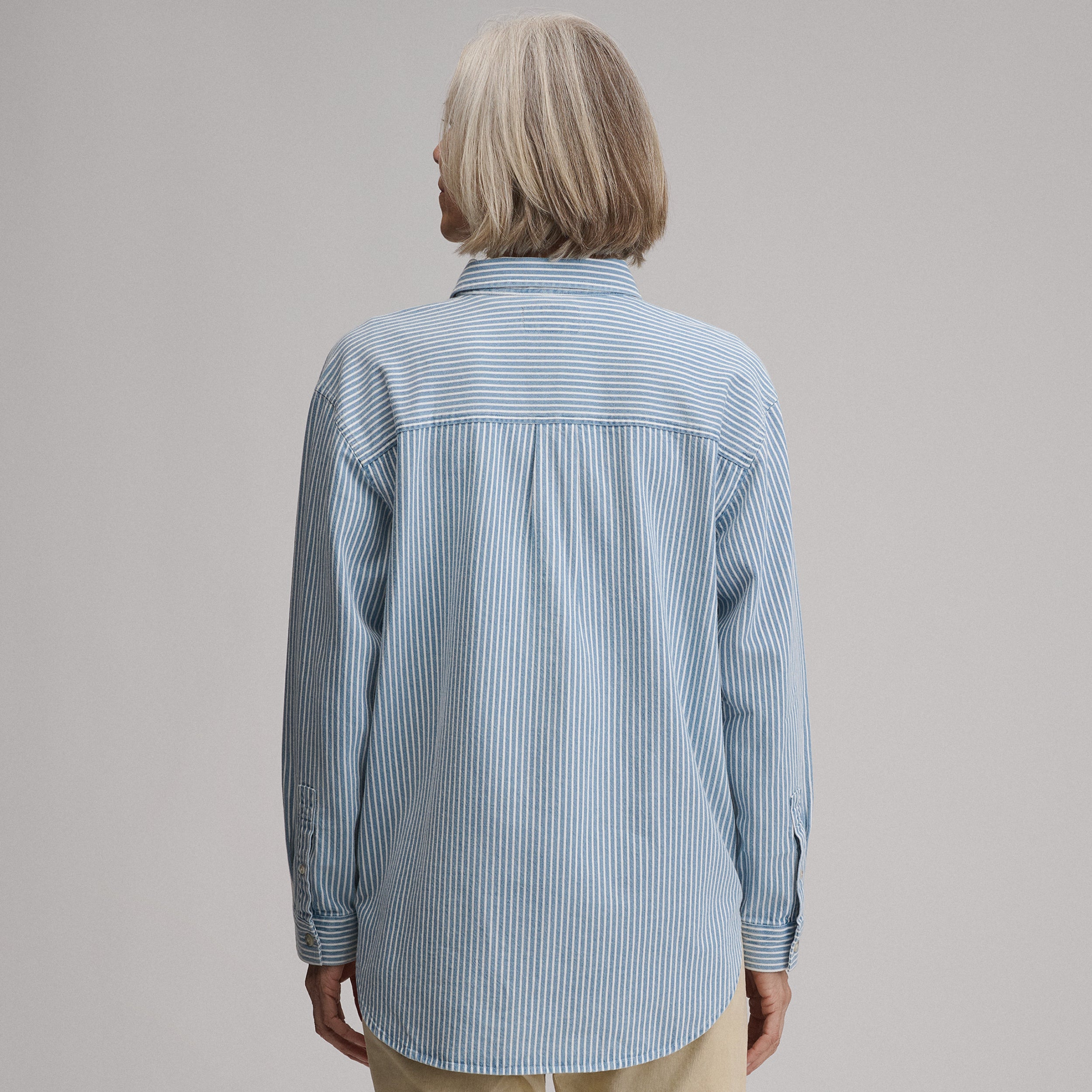 Women's Long-Sleeve Denim Boyfriend Overshirt - Image 2