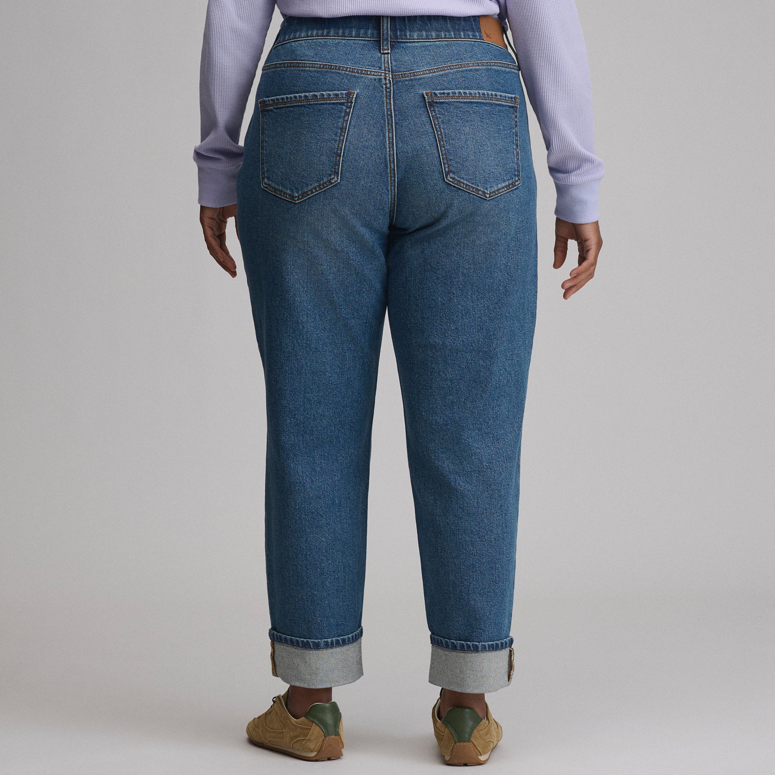 Women's Iconic 90's Boyfriend Jean - Image 14