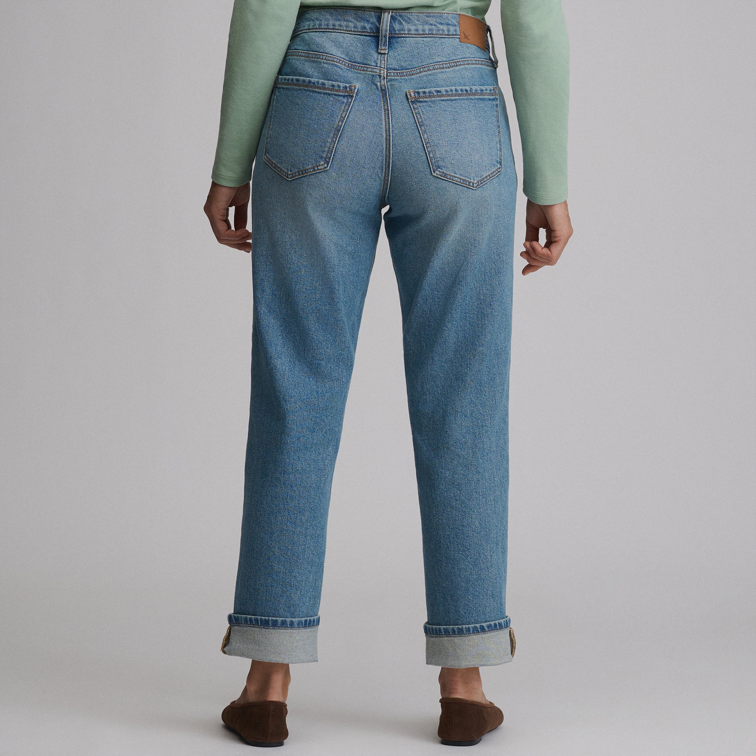 Women's Iconic 90's Boyfriend Jean - Image 6