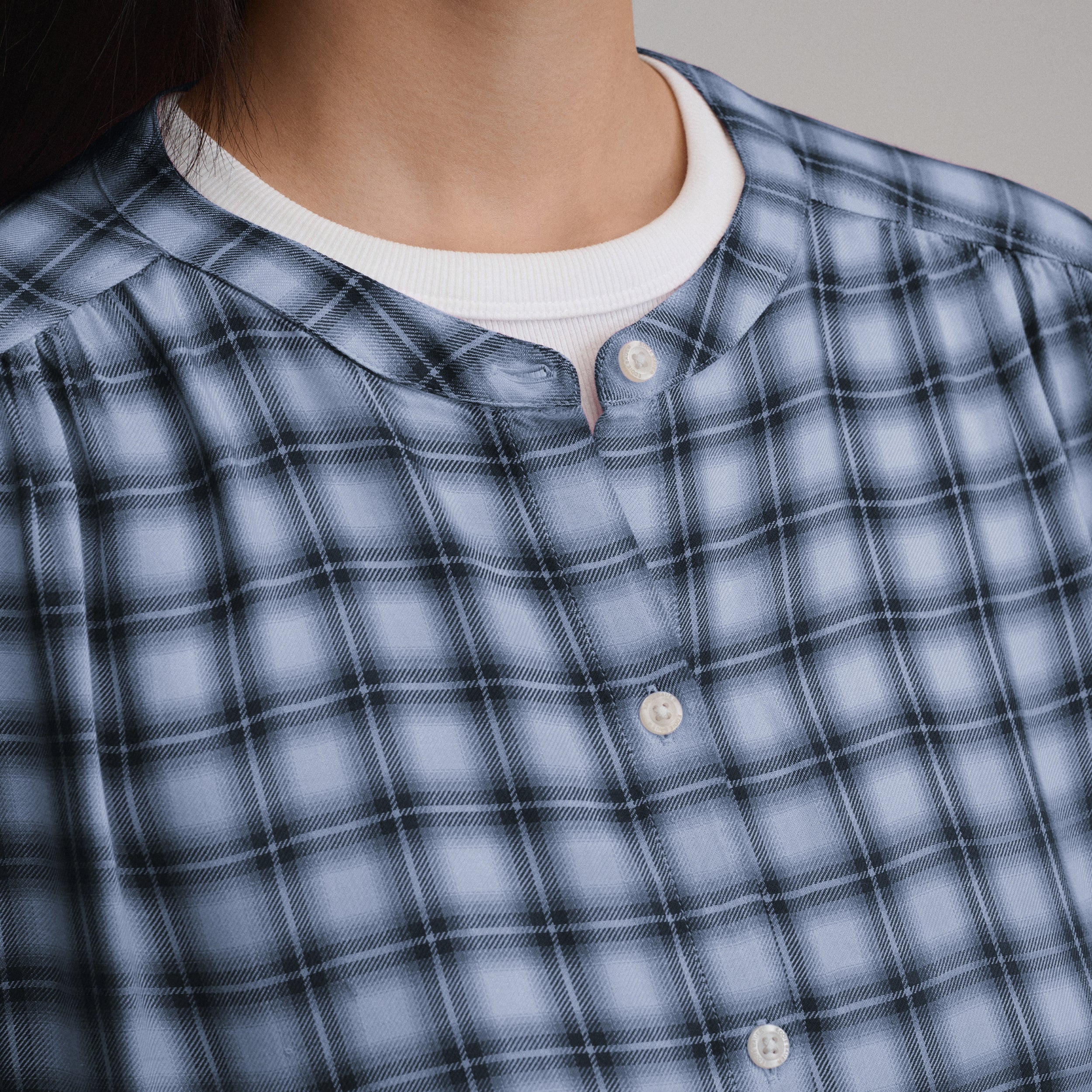 Women's Long-Sleeve Collarless Drapey Plaid Button-Down Shirt - Image 7