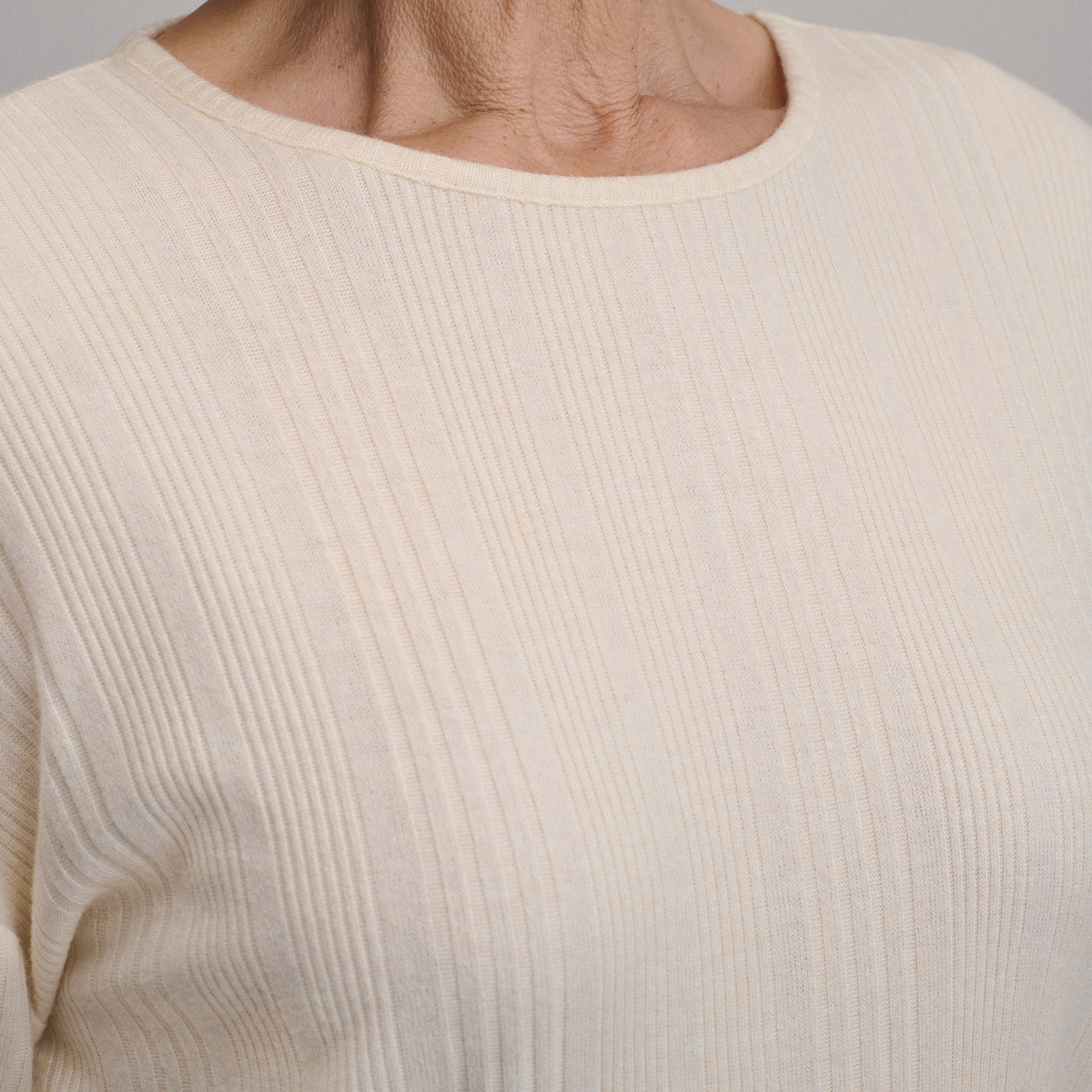Women's Long-Sleeve Cozy Rib Crew - Image 9
