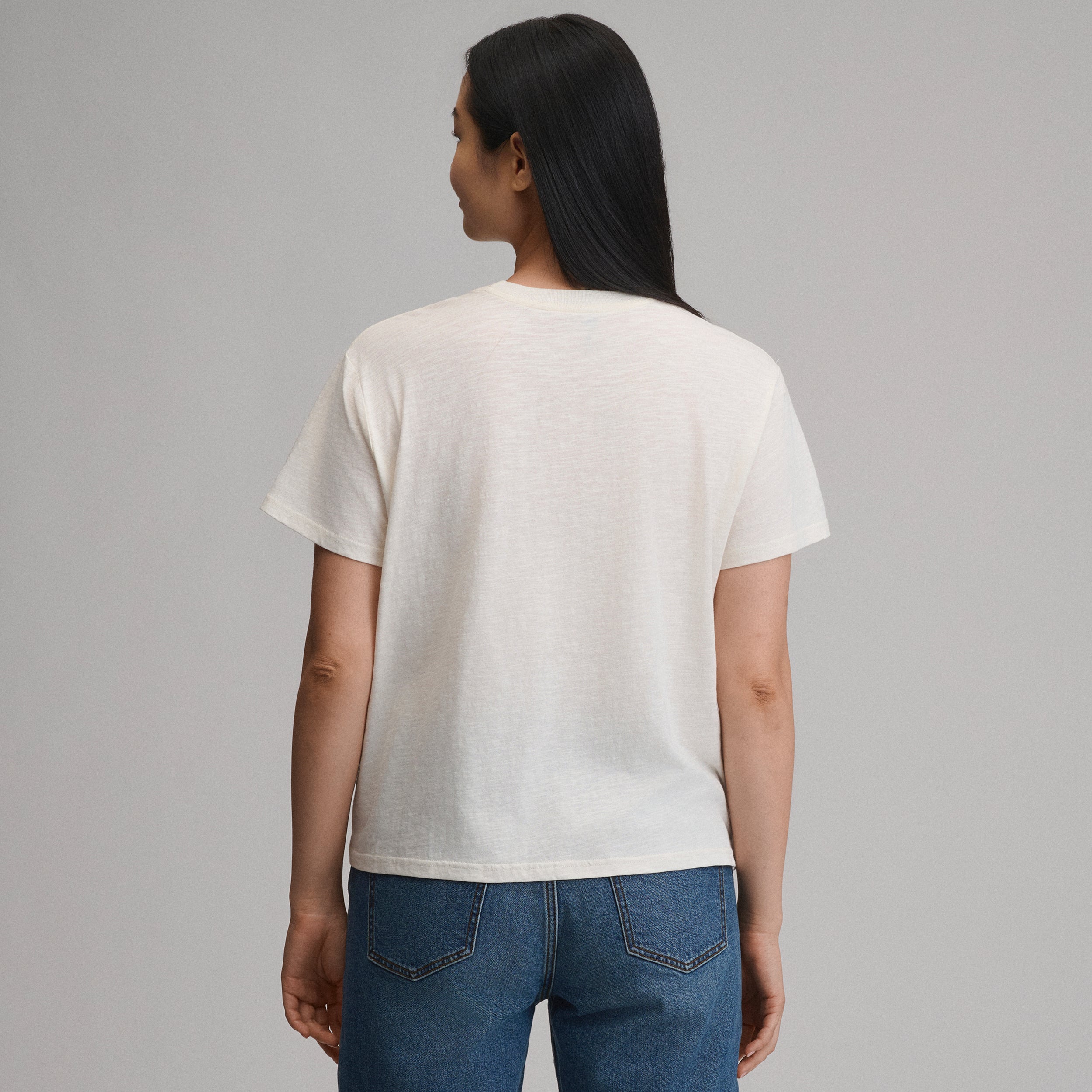 Women's Short-Sleeve Relaxed Boyfriend Graphic T-Shirt - Goose - Image 2