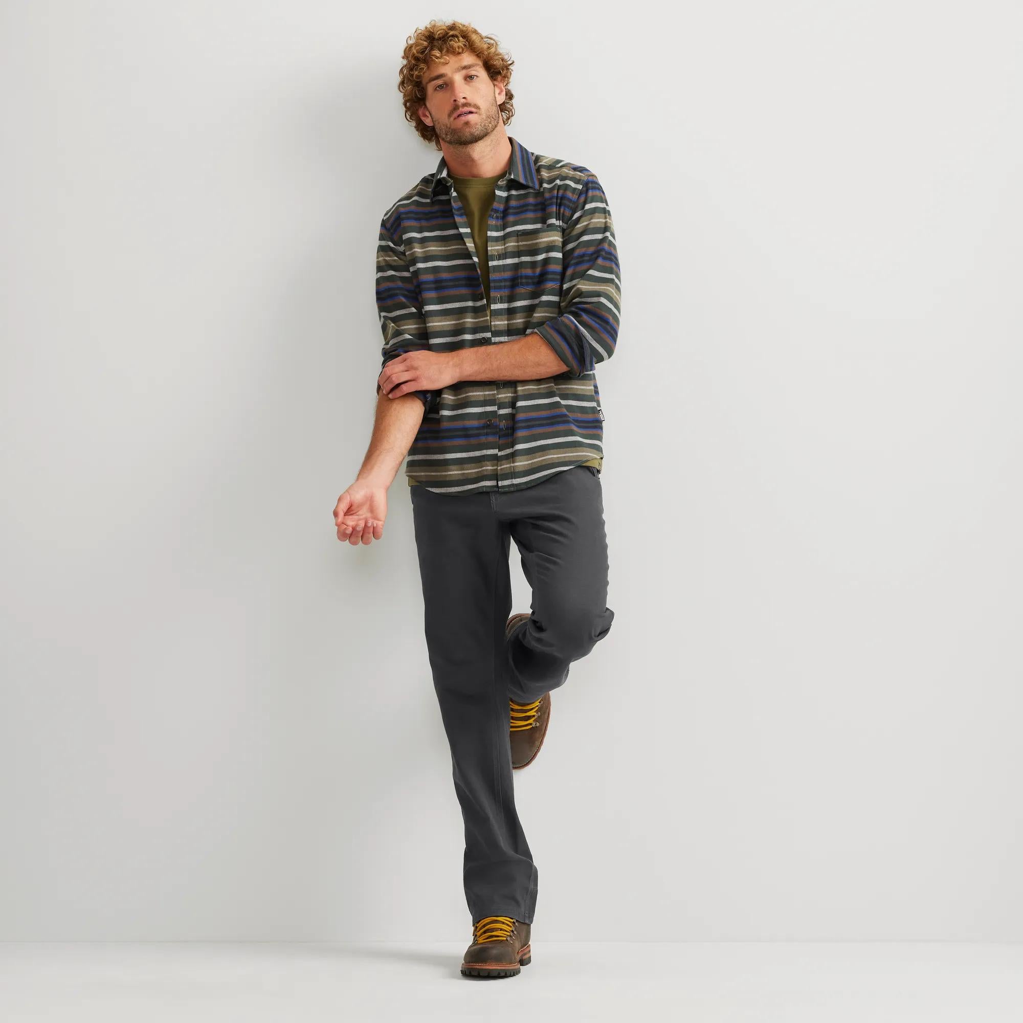 Men's Mountain Flex Utility 2.0 Classic Fit Pants - Image 6