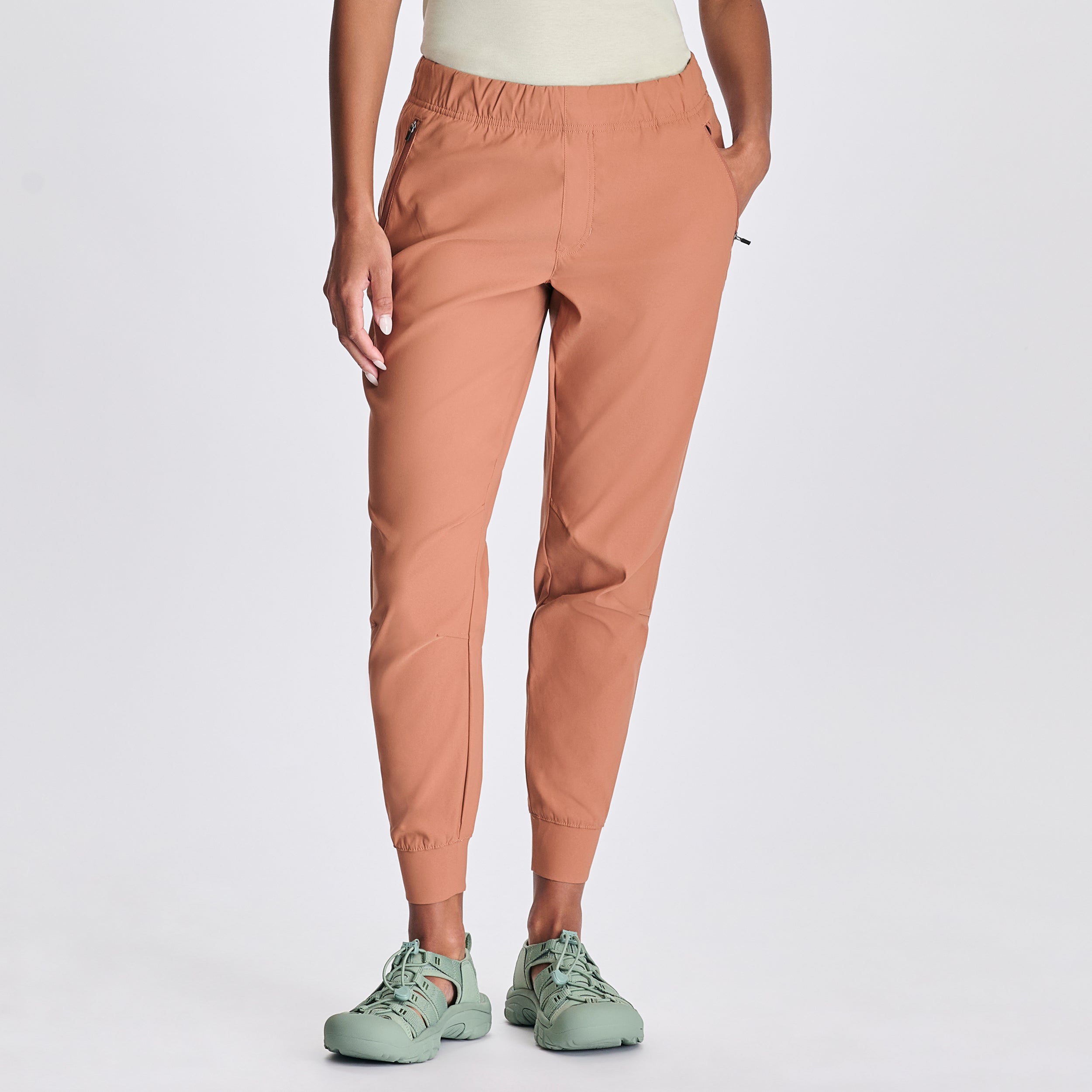 Women's Rainier Pull-On Classic Fit Joggers - Image 29